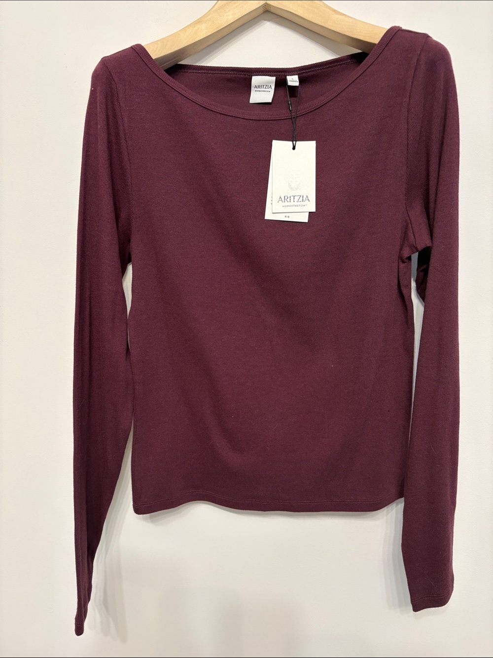 Aritzia cardamon homestretch boatneck long sleeve sz l large new